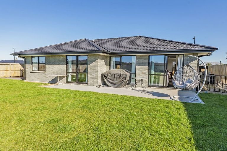 Photo of property in 33 Lunn Crescent, Leeston, 7632