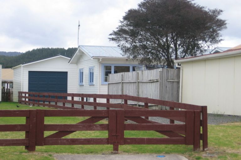 Photo of property in 111b Mark Street, Whangamata, 3620