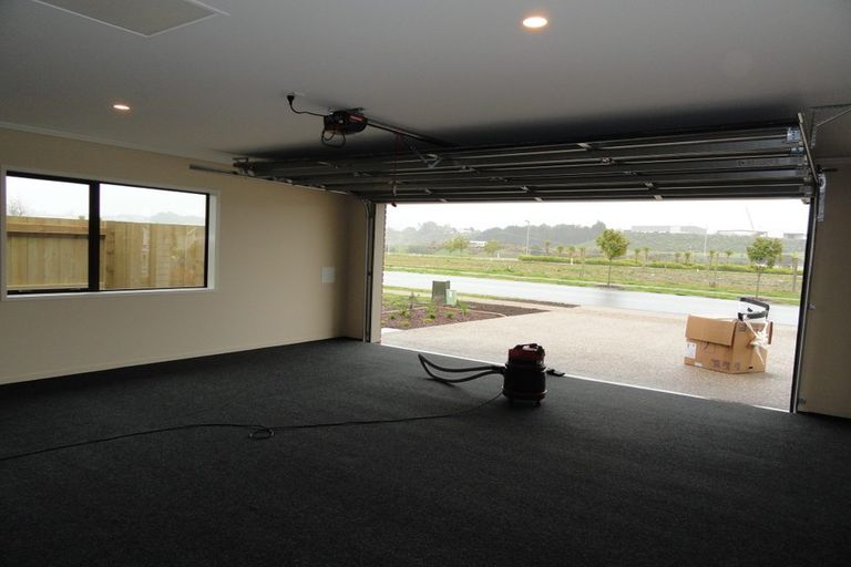 Photo of property in 25 Landing Drive, Pyes Pa, Tauranga, 3112