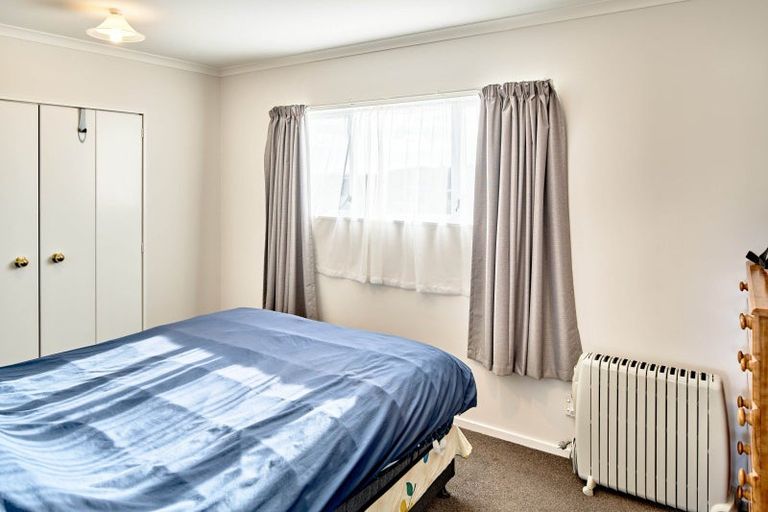 Photo of property in 279 Dowse Drive, Maungaraki, Lower Hutt, 5010