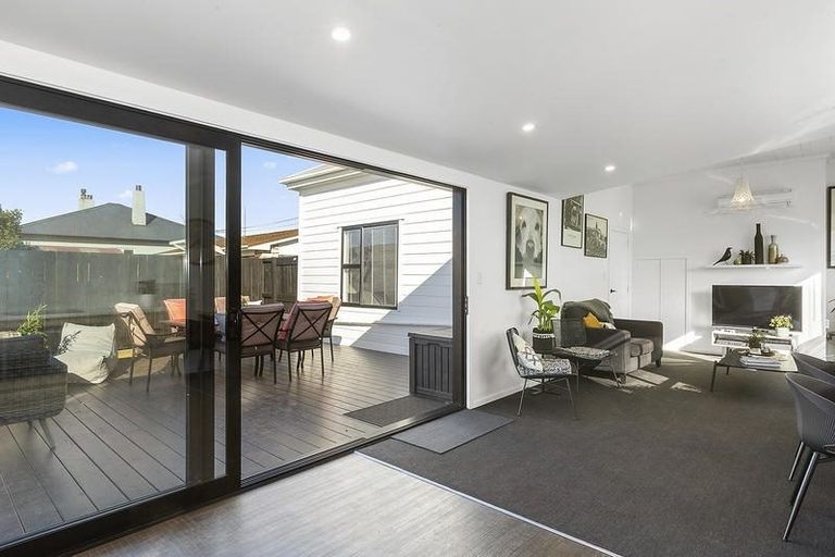 Photo of property in 15 Plunket Street, Saint Kilda, Dunedin, 9012