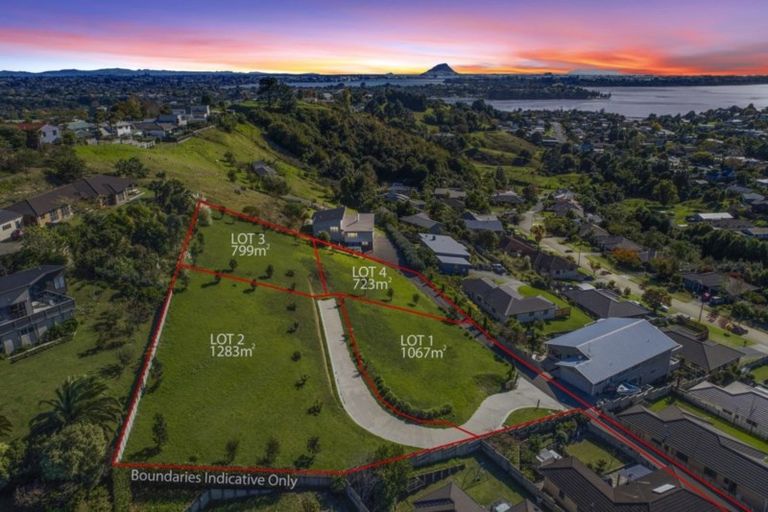 Photo of property in 25 Kite Way, Welcome Bay, Tauranga, 3112