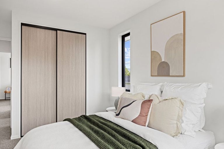 Photo of property in 1/7 Cossar Street, Burwood, Christchurch, 8083