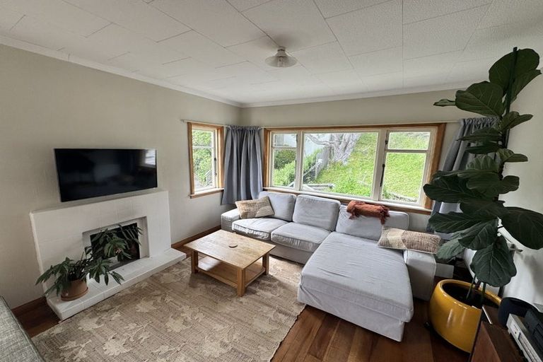 Photo of property in 111 Nevay Road, Miramar, Wellington, 6022