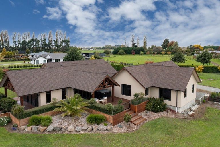 Photo of property in 59 Lanz Vale Lane, Huntingdon, Ashburton, 7774