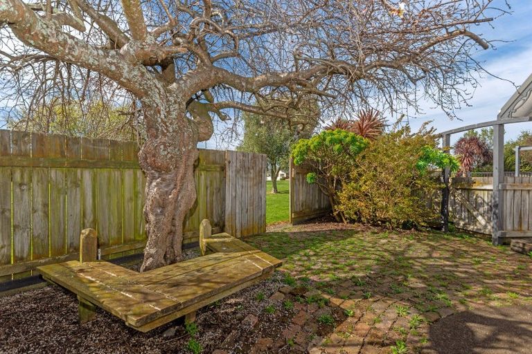 Photo of property in 12 Ruru Avenue, Lytton West, Gisborne, 4010