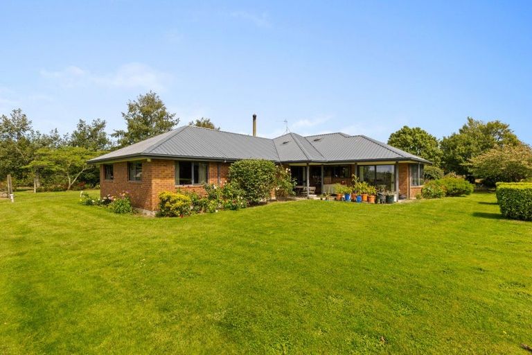 Photo of property in 1600 Clintons Road, Darfield, 7571