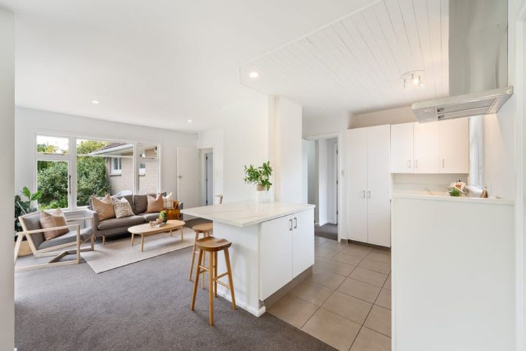 Photo of property in 24 Camelot Street, Ilam, Christchurch, 8041