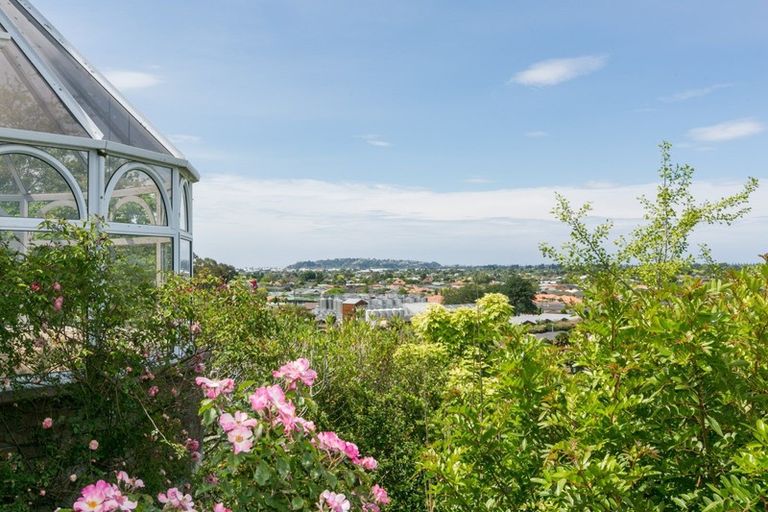 Photo of property in 12 Ewan Place, Taradale, Napier, 4112