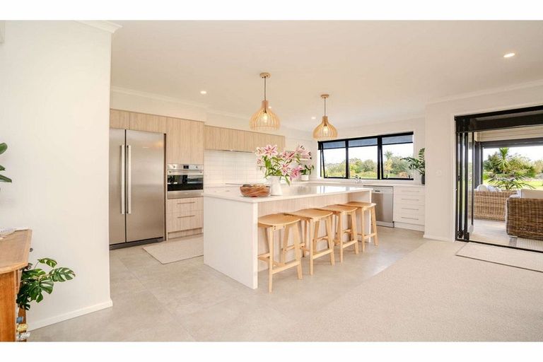 Photo of property in 11 The Lakes Drive, Kerikeri, 0230