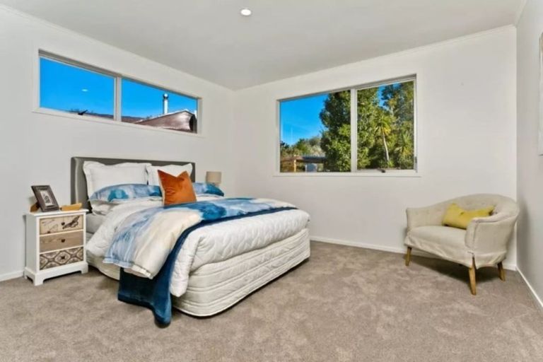Photo of property in 15 Jayne Place, Torbay, Auckland, 0630