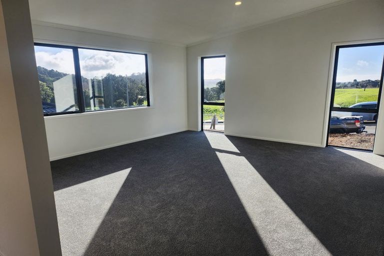 Photo of property in 48 Rock Ridge Drive, Te Kamo, Whangarei, 0112