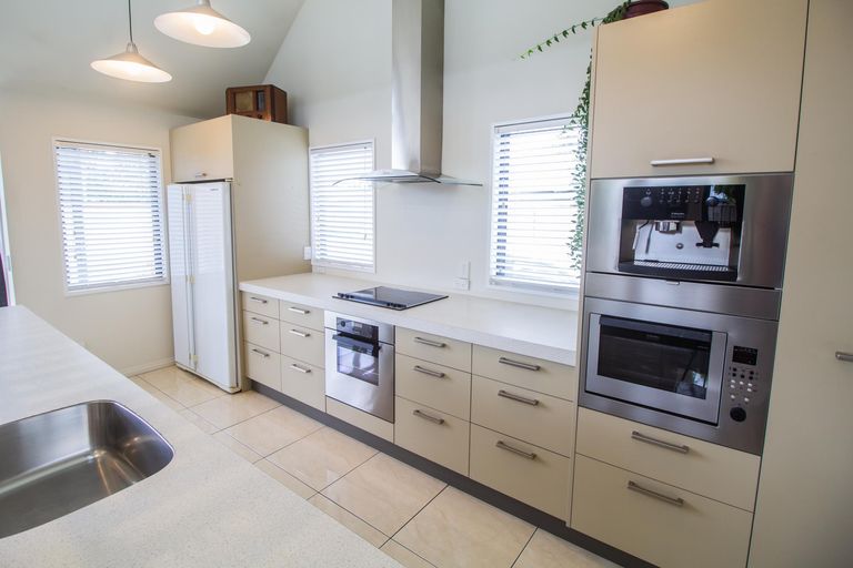 Photo of property in 54 Inniscort Street, Cromwell, 9310