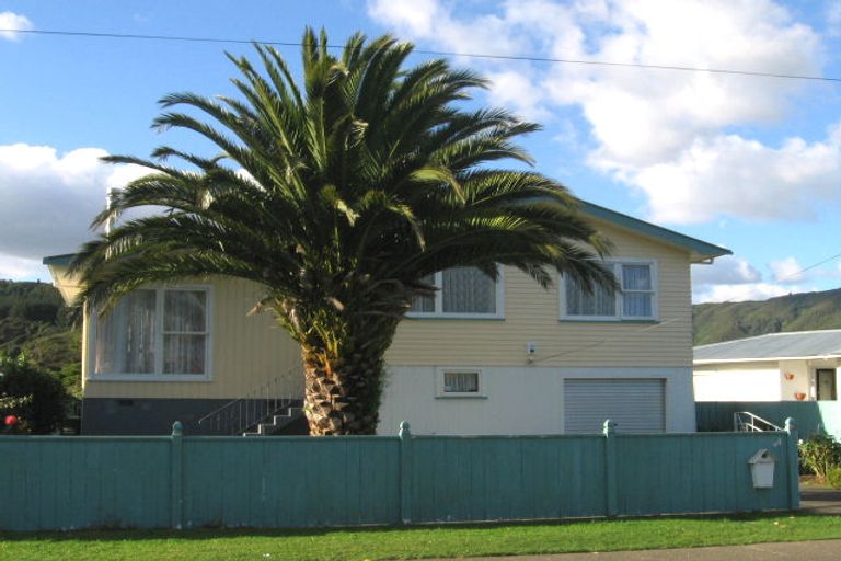Photo of property in 48 Konini Street, Wainuiomata, Lower Hutt, 5014