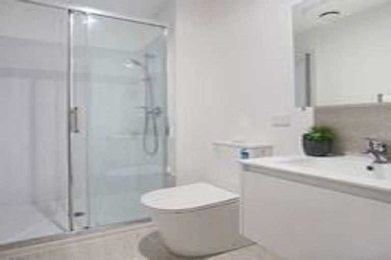 Photo of property in 8 Gray Avenue, Mangere East, Auckland, 2024