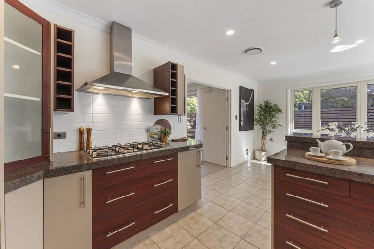 Photo of property in 9a Larch Place, Casebrook, Christchurch, 8051