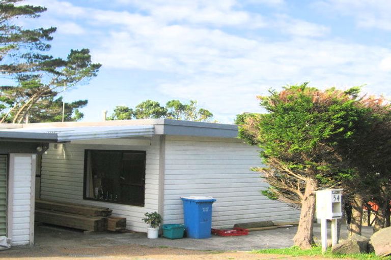 Photo of property in 54 Thurleigh Grove, Karori, Wellington, 6012