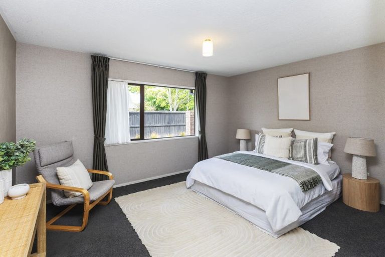 Photo of property in 5 Chokebore Place, Sockburn, Christchurch, 8042
