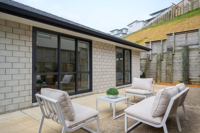 Photo of property in 111 Melksham Drive, Churton Park, Wellington, 6037