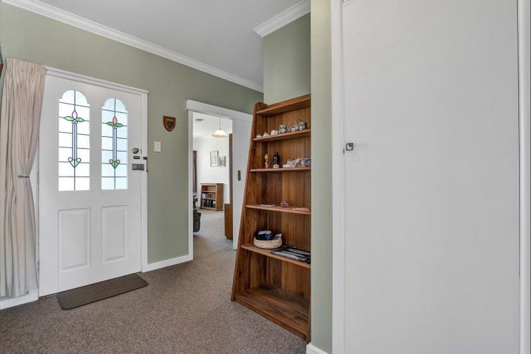 Photo of property in 125 Seaview Road, Westown, New Plymouth, 4310