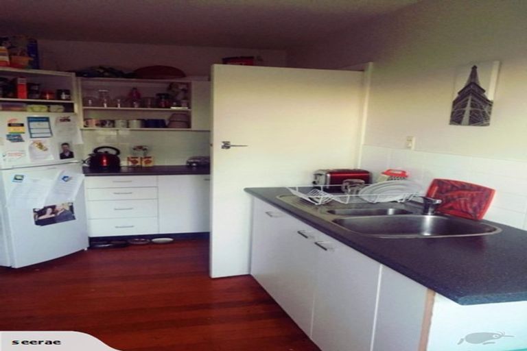 Photo of property in 2/12 Roslyn Avenue, Mairehau, Christchurch, 8052