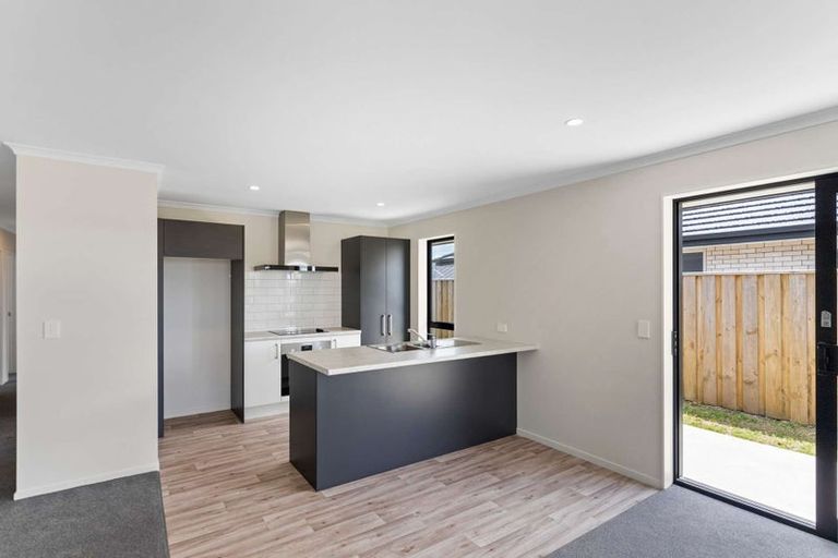 Photo of property in 86 Broadway Parade, Rolleston, 7615