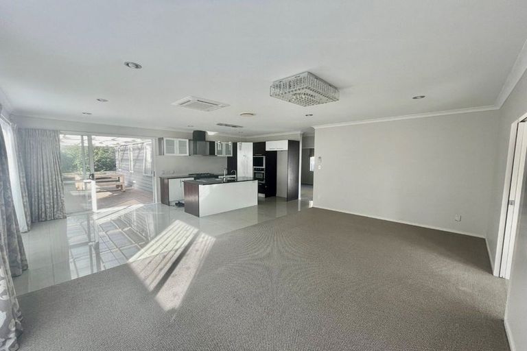 Photo of property in 7 Dromoland Drive, Flat Bush, Auckland, 2019