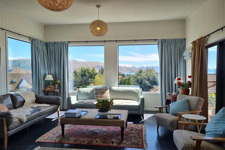 Photo of property in 13 Jeune Street, Lake Tekapo, 7999