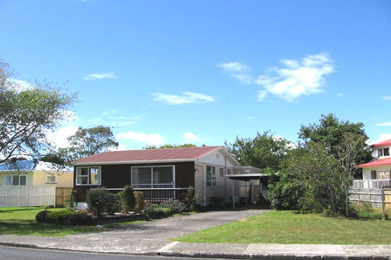 Photo of property in 31 Sylvia Road, Hillcrest, Auckland, 0627