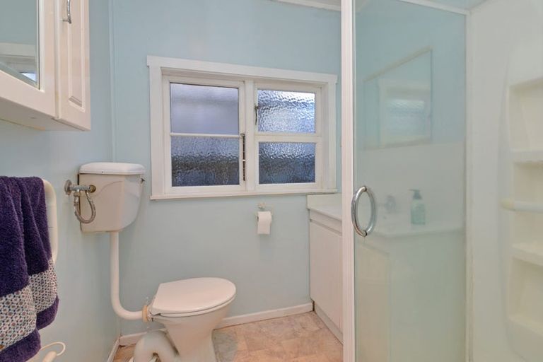 Photo of property in 113 Orangi Kaupapa Road, Northland, Wellington, 6012