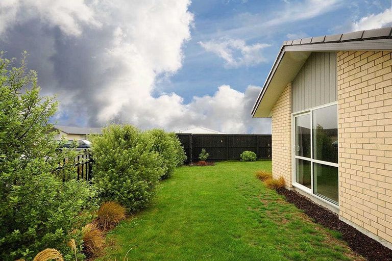 Photo of property in 19 Burford Way, Rolleston, 7615