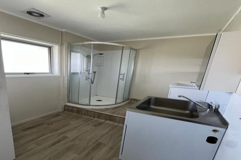 Photo of property in 1 Ihaka Place, Papatoetoe, Auckland, 2104