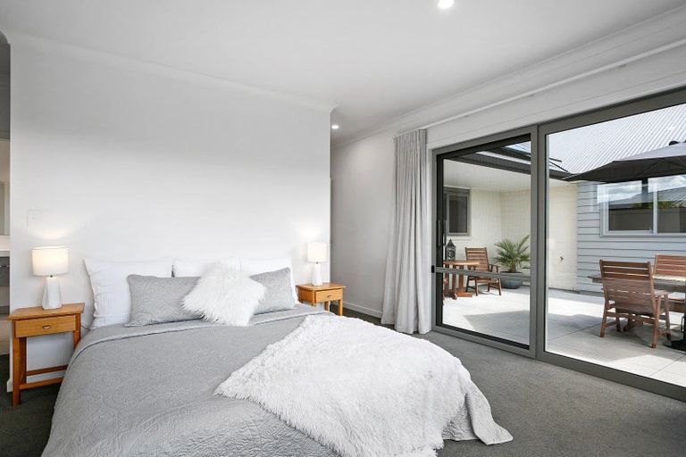 Photo of property in 18 Mike Smith Drive, Cambridge, 3434