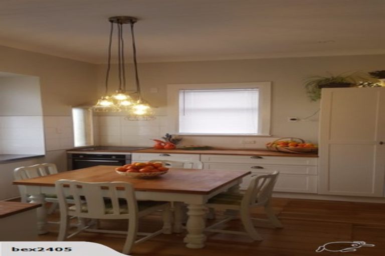 Photo of property in 37 Harrison Street West, Featherston, 5710