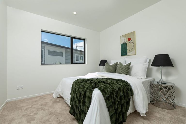 Photo of property in 3 Riroriro Road, Hobsonville, Auckland, 0616