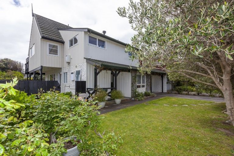 Photo of property in 241 Manly Street, Paraparaumu Beach, Paraparaumu, 5032