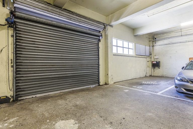 Photo of property in Qba Apartments, 4d/51 Webb Street, Mount Cook, Wellington, 6011