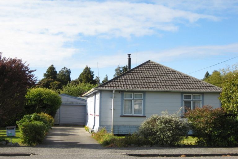 Photo of property in 59 Brougham Street, Westport, 7825