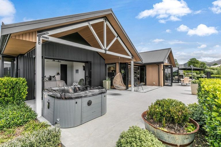 Photo of property in 30 Pigeon Berry Lane, Mangawhai, 0573