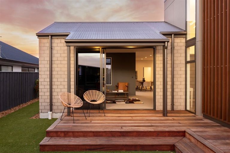 Photo of property in 3 Picadilly Avenue, Casebrook, Christchurch, 8051