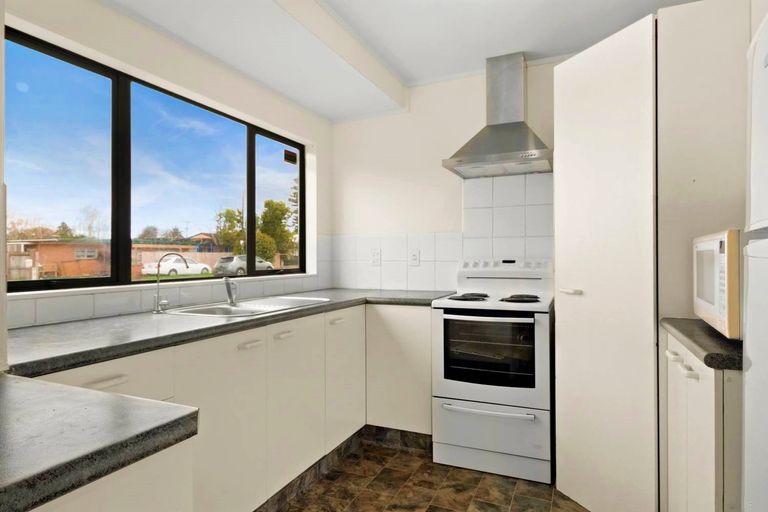 Photo of property in 1b Kowhai Street, Tuakau, 2121