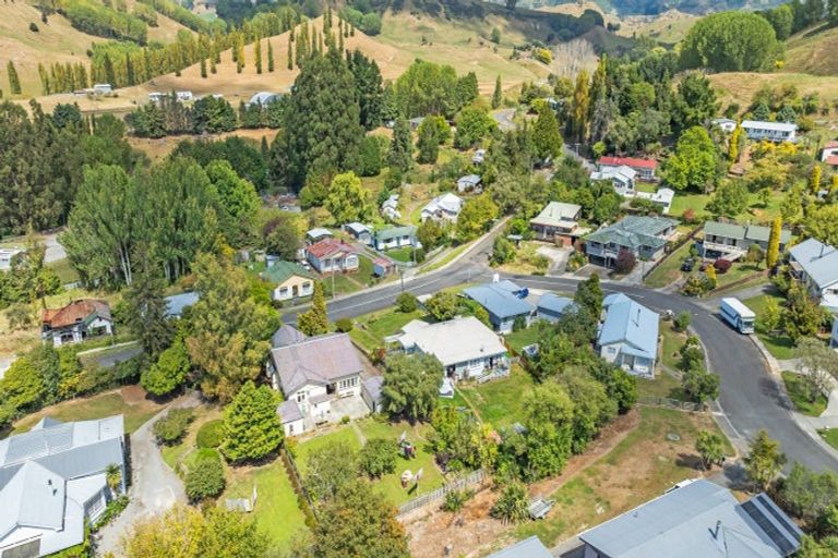 Photo of property in 48 Kaka Road, Taihape, 4720