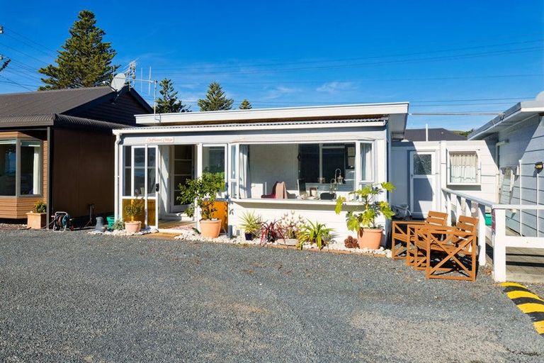 Photo of property in 2/132 Esplanade, Kaikoura, 7300
