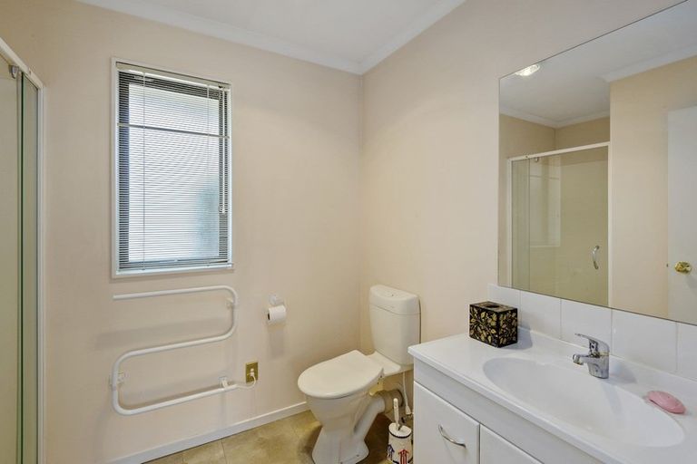 Photo of property in 17 Richard Seddon Drive, Northwood, Christchurch, 8051