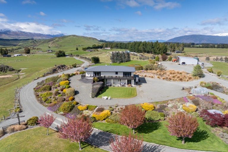 Photo of property in 1085c Hillside-manapouri Road, Manapouri, Te Anau, 9679