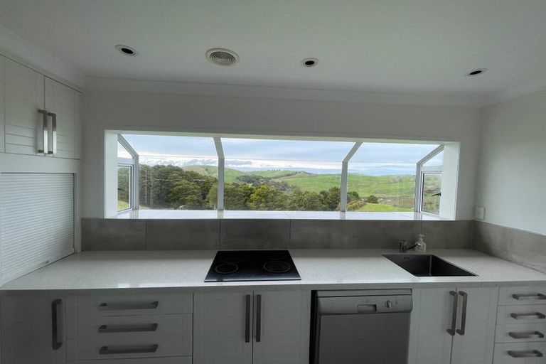 Photo of property in 303 Heatley Road, Whakapirau, Maungaturoto, 0583