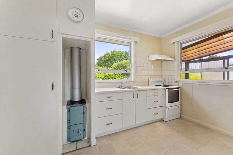 Photo of property in 3 Harrow Place, Hokowhitu, Palmerston North, 4410