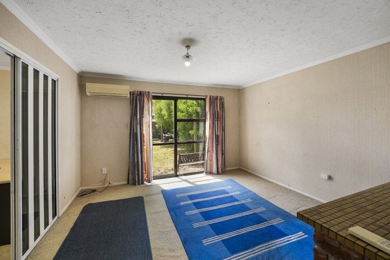 Photo of property in 49b Inwoods Road, Parklands, Christchurch, 8083