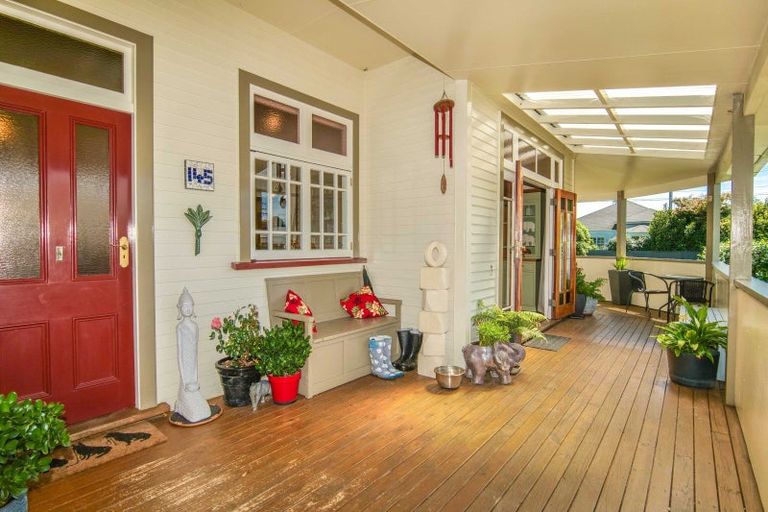 Photo of property in 145 Russell Street, Westport, 7825