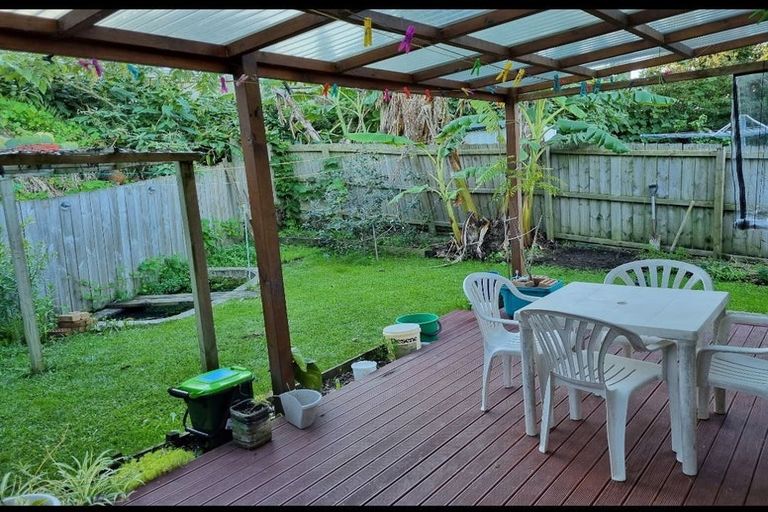 Photo of property in 82 Malaspina Place, Papatoetoe, Auckland, 2025